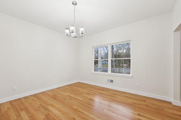 Chandelier, Empty room, Interior, Pendant Lights, Wood Texture Flooring