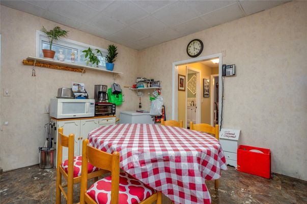 Dining room, Interior