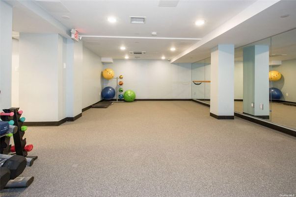 Fitness Equipment, Interior, Recessed Lighting