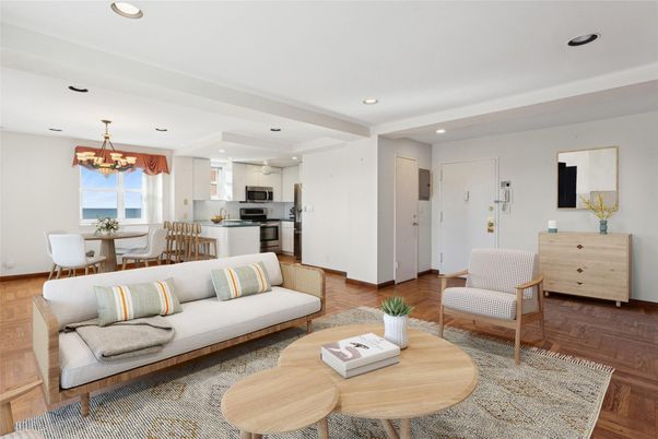 Chandelier, Dining room, Interior, Kitchen, Living room, Recessed Lighting, Stainless Steel Appliances, Wood Texture Flooring