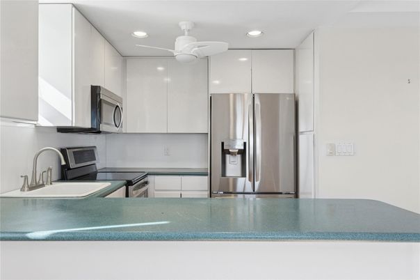 Interior, Kitchen, Recessed Lighting