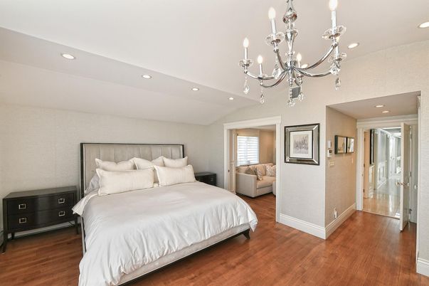 Bedroom, Chandelier, Interior, Recessed Lighting, Wood Texture Flooring