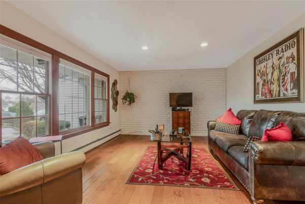 Interior, Living room, Recessed Lighting, Stone Walls, Wood Texture Flooring