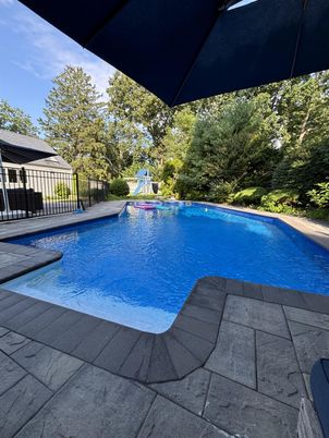 Exterior, Playground, Pool