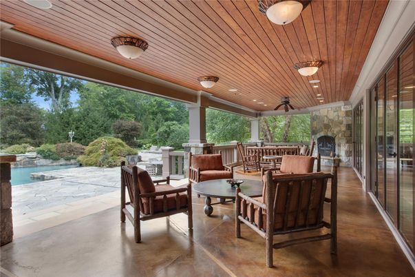 Exterior, Fireplace, Pool