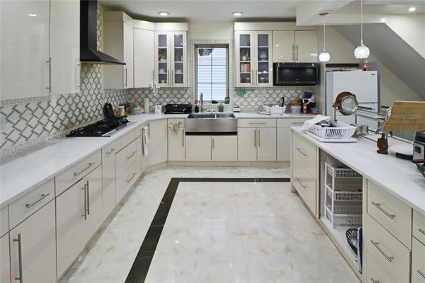 Interior, Kitchen, Pendant Lights, Recessed Lighting