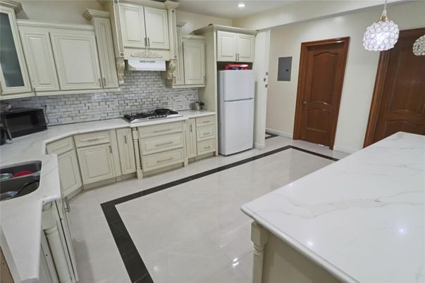 Interior, Kitchen, Pendant Lights, Recessed Lighting