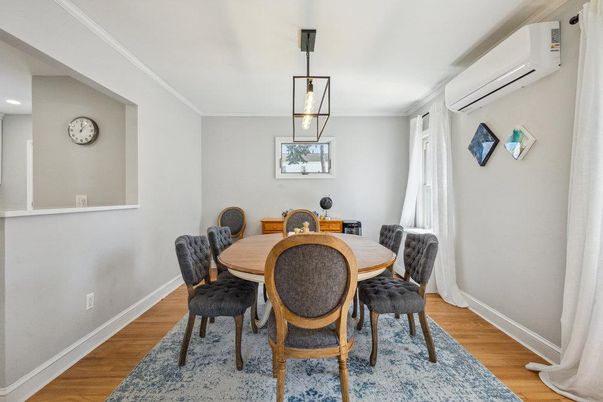 Dining room, Interior, Pendant Lights, Recessed Lighting, Wood Texture Flooring