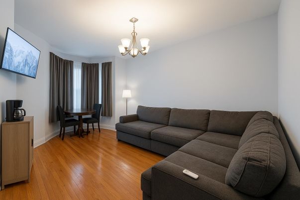 Chandelier, Dining room, Interior, Living room, Wood Texture Flooring