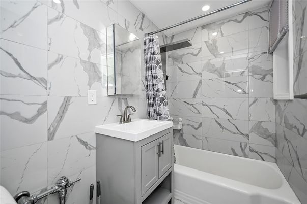 Bathroom, Interior, Marble Walls