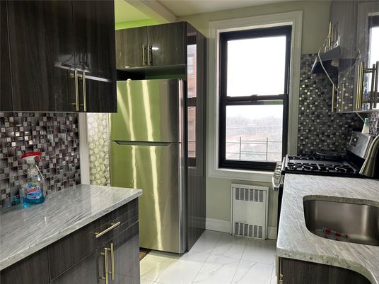 Interior, Kitchen, Marble, Stainless Steel Appliances