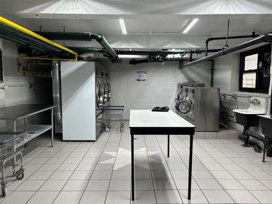 Garage, Interior, Stone Walls, Washer