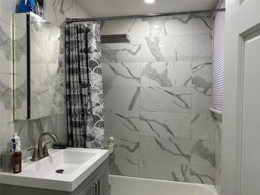 Bathroom, Interior, Marble Walls
