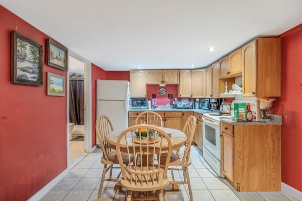 Dining room, Interior, Kitchen, Recessed Lighting