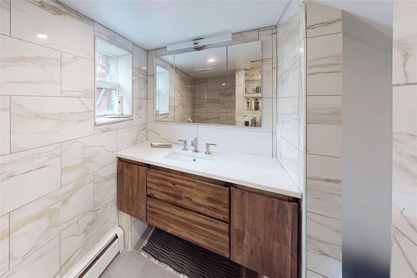 Bathroom, Interior, Marble Walls, Recessed Lighting