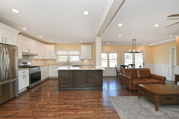 Interior, Kitchen, Living room, Pendant Lights, Recessed Lighting, Stainless Steel Appliances, Wood Texture Flooring