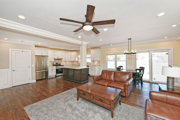 Dining room, Interior, Kitchen, Living room, Pendant Lights, Recessed Lighting, Stainless Steel Appliances, Wood Texture Flooring