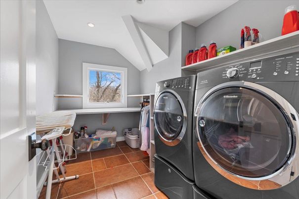 Interior, Recessed Lighting, Washer