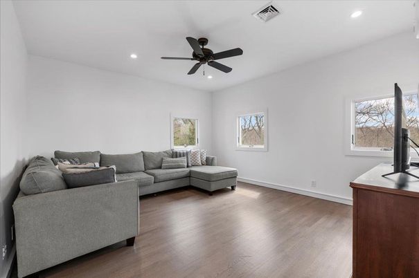 Interior, Living room, Recessed Lighting, Wood Texture Flooring