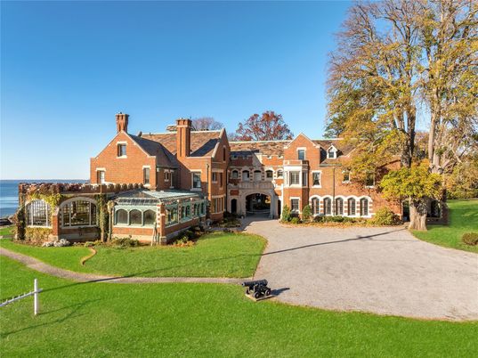 Backyard, Exterior, Facade, Brick Facade, Tudor Revival