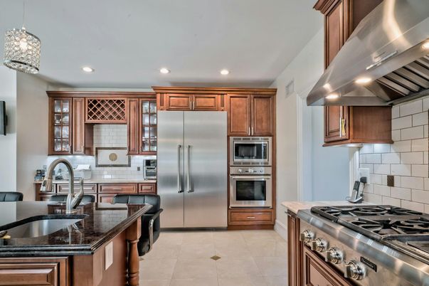 Interior, Kitchen, Pendant Lights, Recessed Lighting, Stainless Steel Appliances