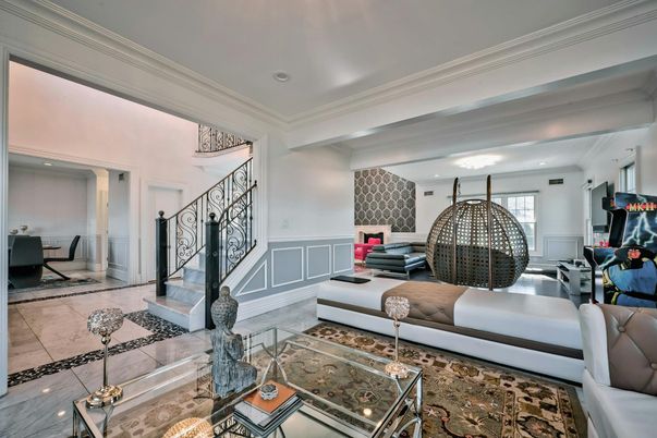 Fitness Equipment, Interior, Living room, Recessed Lighting