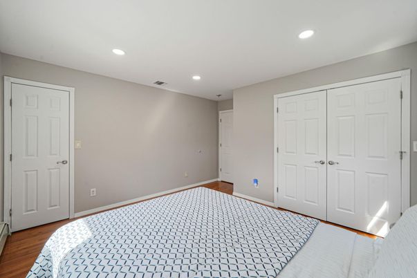 Bedroom, Empty room, Interior, Recessed Lighting, Wood Texture Flooring