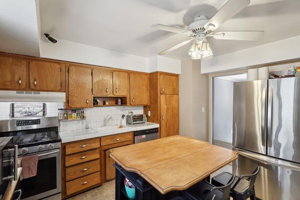 Interior, Kitchen, Stainless Steel Appliances