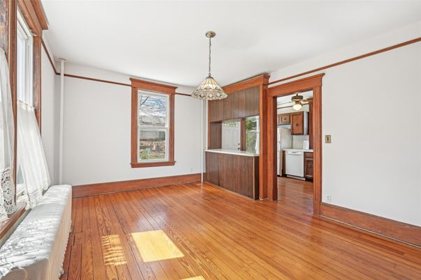 Interior, Kitchen, Pendant Lights, Wood Texture Flooring