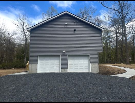 Detached Garage, Exterior