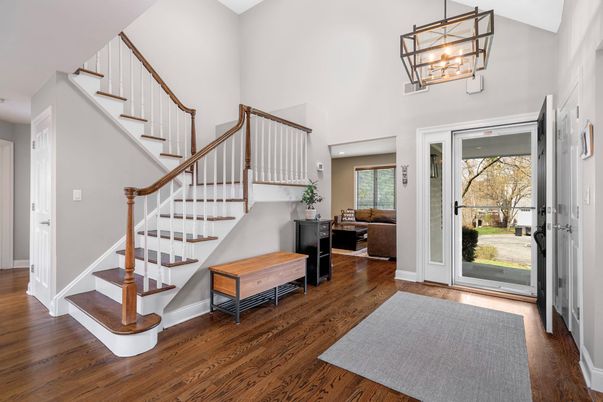 Interior, Living room, Pendant Lights, Wood Texture Flooring