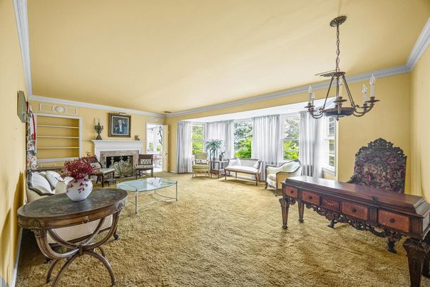 Chandelier, Fireplace, Interior, Living room