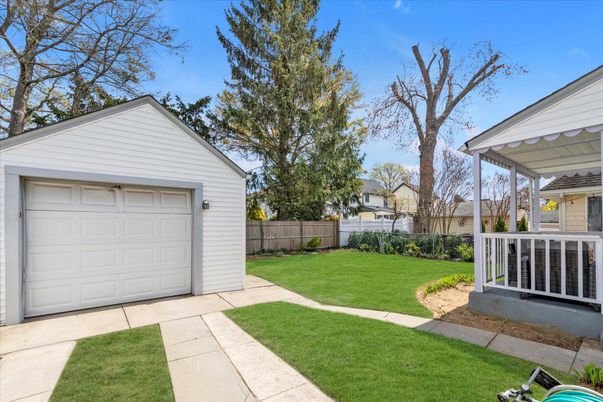 Backyard, Detached Garage, Exterior
