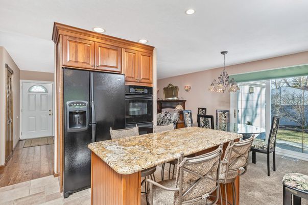 Chandelier, Dining room, Interior, Kitchen, Recessed Lighting, Wood Texture Flooring