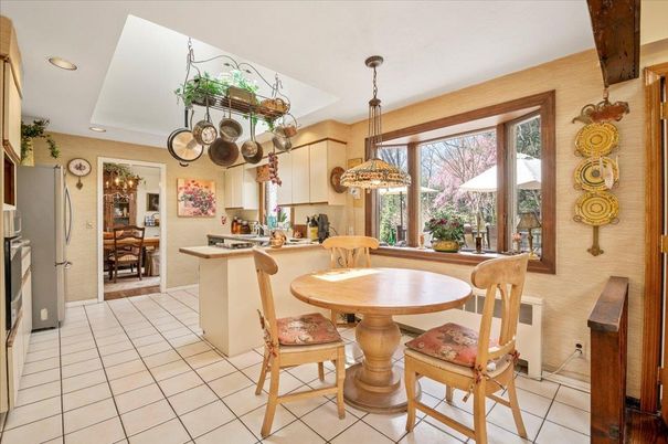 Dining room, Interior, Kitchen, Pendant Lights, Recessed Lighting