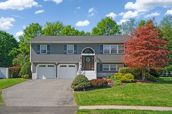 Attached, Exterior, Facade, Raised Ranch