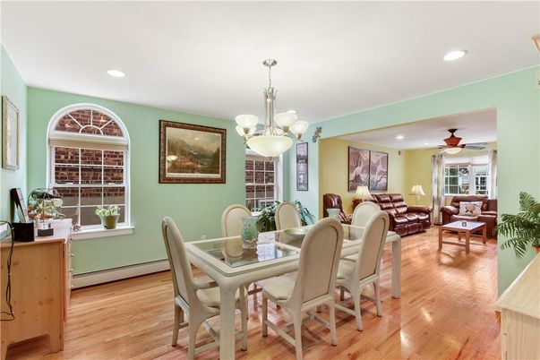 Chandelier, Dining room, Interior, Living room, Recessed Lighting, Wood Texture Flooring
