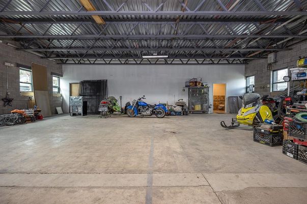 Garage, Interior, Stone Walls