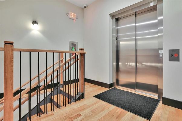 Elevator, Interior, Wood Texture Flooring