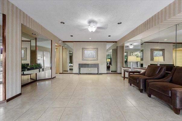 Fireplace, Interior, Living room, Recessed Lighting