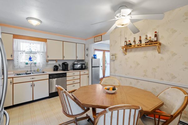 Dining room, Interior, Kitchen