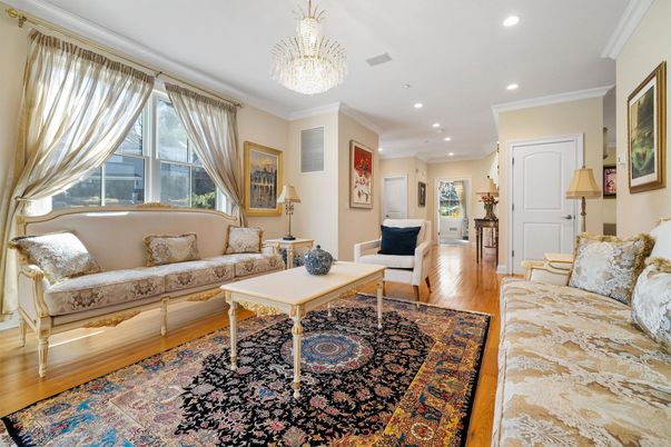 Chandelier, Interior, Living room, Recessed Lighting, Wood Texture Flooring