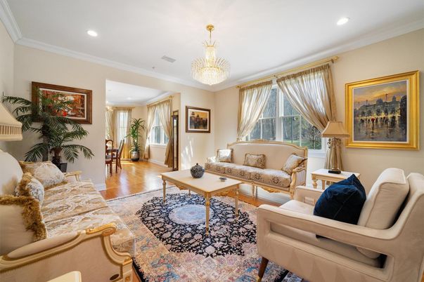 Chandelier, Dining room, Interior, Living room, Recessed Lighting, Wood Texture Flooring