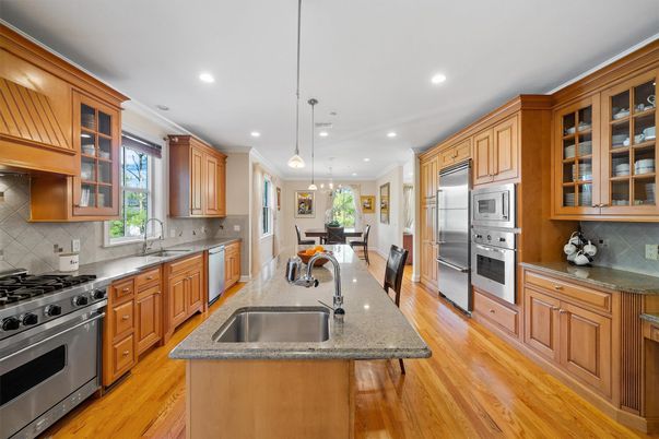 Dining room, Interior, Kitchen, Pendant Lights, Recessed Lighting, Stainless Steel Appliances, Wood Texture Flooring