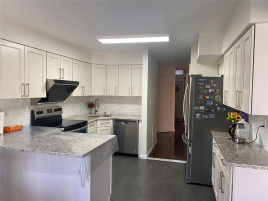 Interior, Kitchen, Stainless Steel Appliances