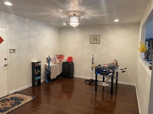 Chandelier, Home Office, Interior, Recessed Lighting, Wood Texture Flooring