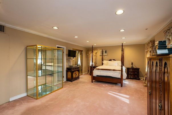 Bedroom, Interior, Recessed Lighting