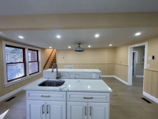 Interior, Kitchen, Recessed Lighting