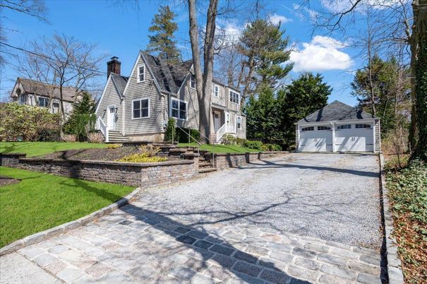 Backyard, Detached Garage, Exterior