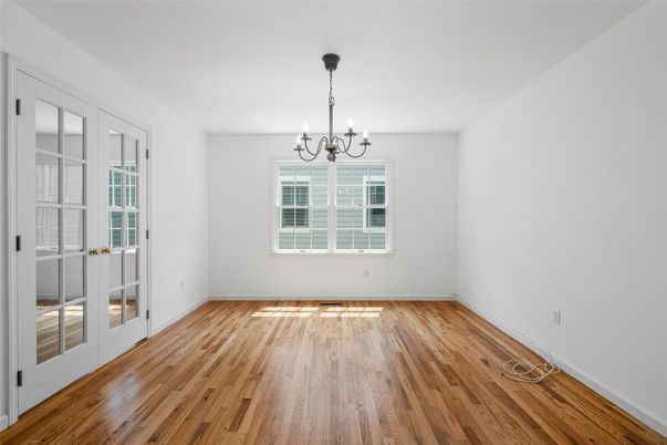 Chandelier, Empty room, Interior, Wood Texture Flooring